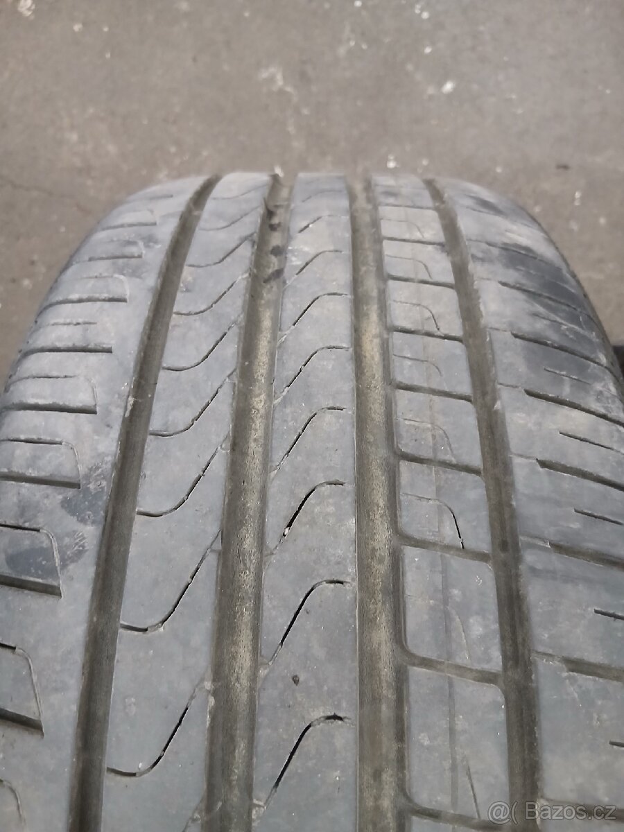 Letní pneu 235/45/r18 94w