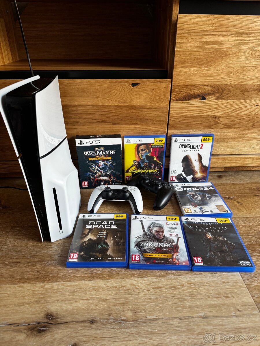 PS5 SLIM s mechanikou, 2x ovladač, hry