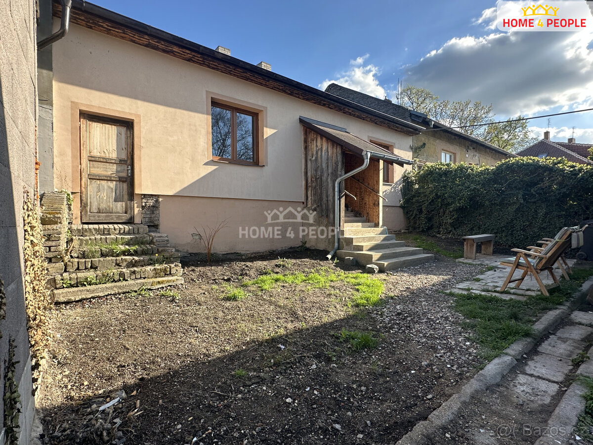 Pěkný, prostorný RD 4+KK, 90m2, pozemek 348m2, okr. Kladno-L