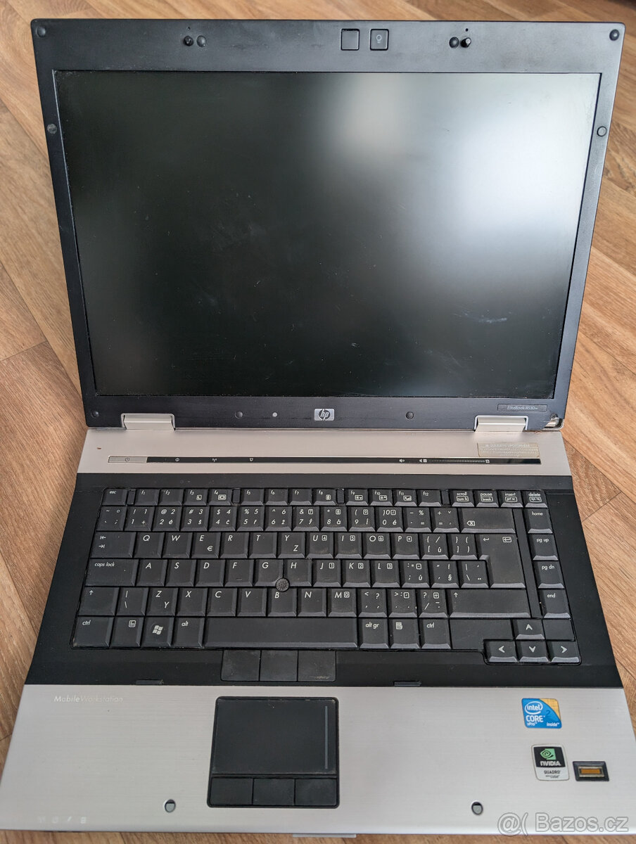 Notebook HP Elitebook 8530w a dokovací stanice
