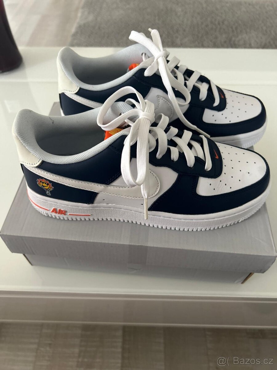 Prodám tenisky Nike AIR FORCE vel. 37,5 nové