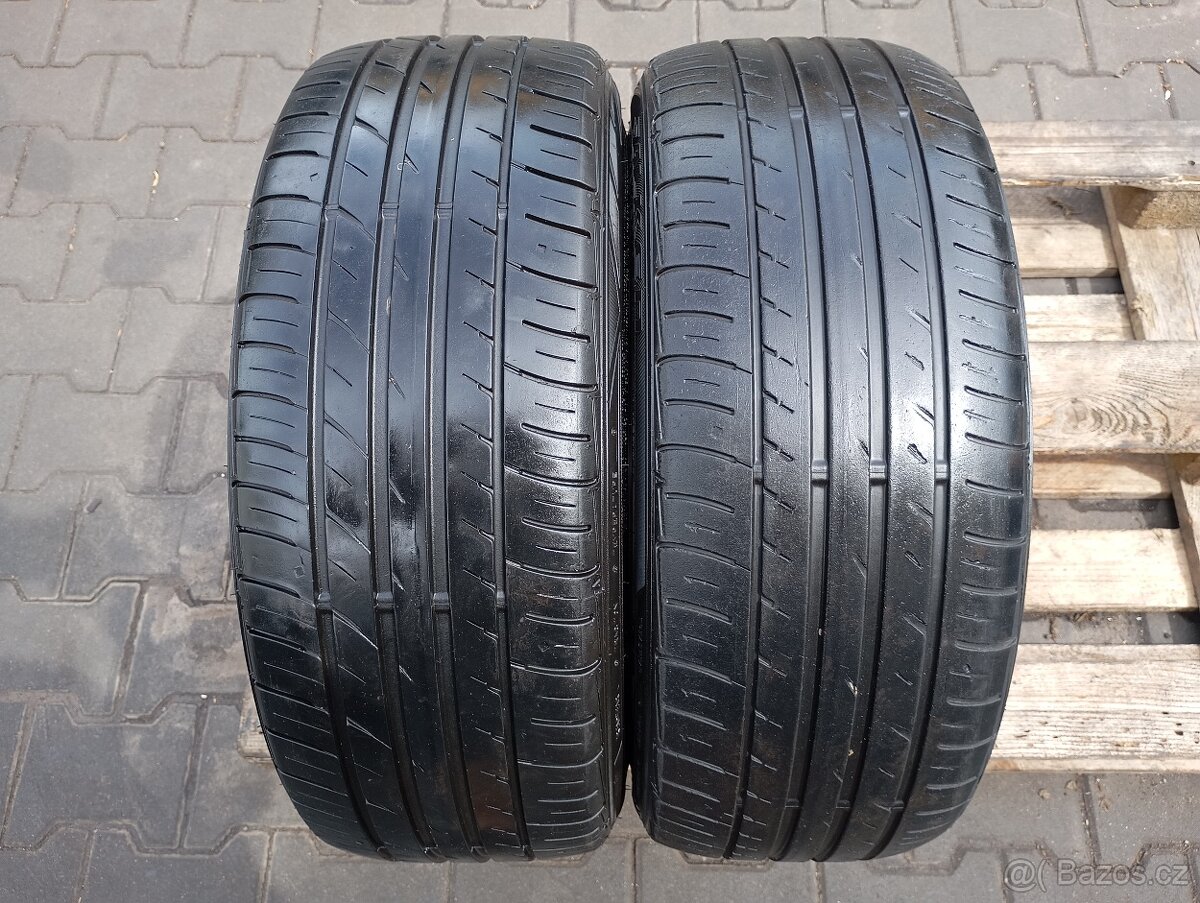 215/45/17 letní pneu falken