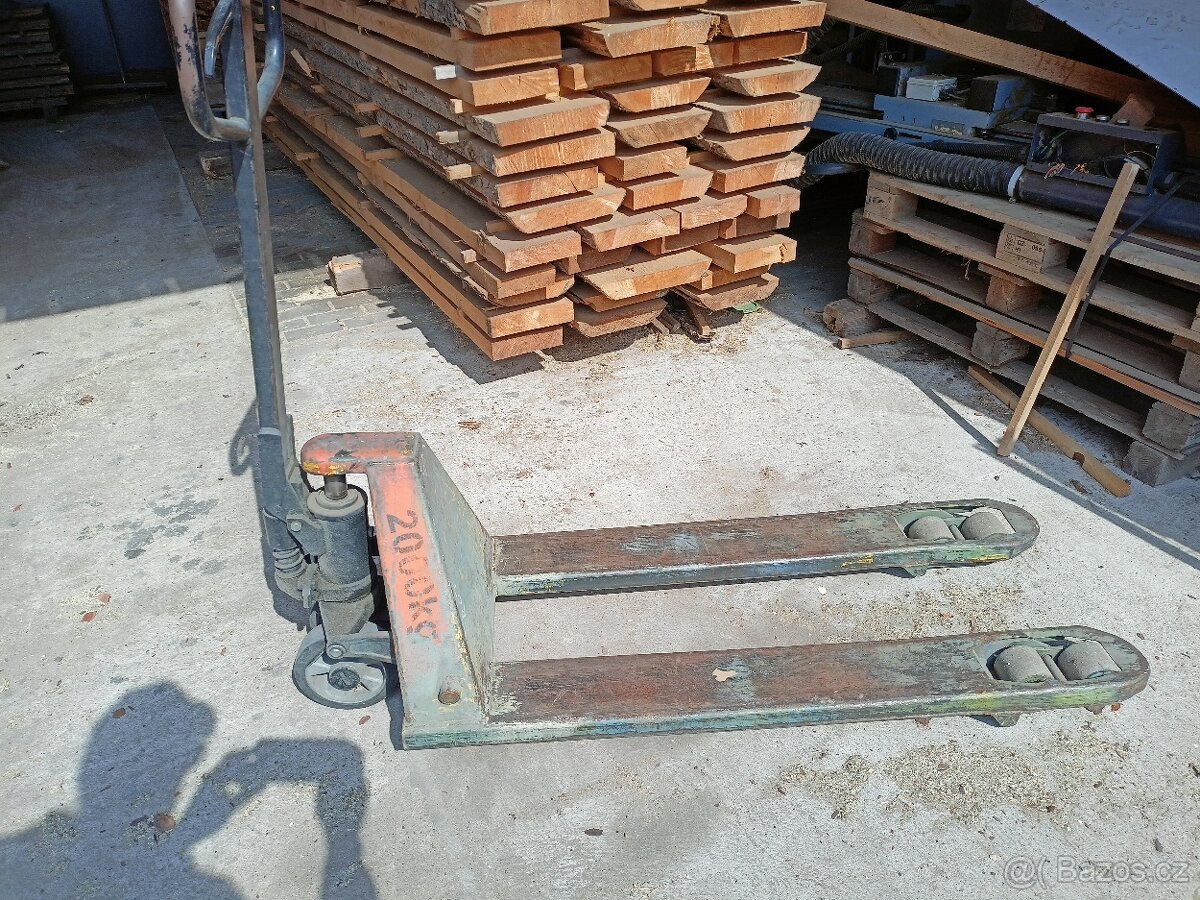 Paleťák