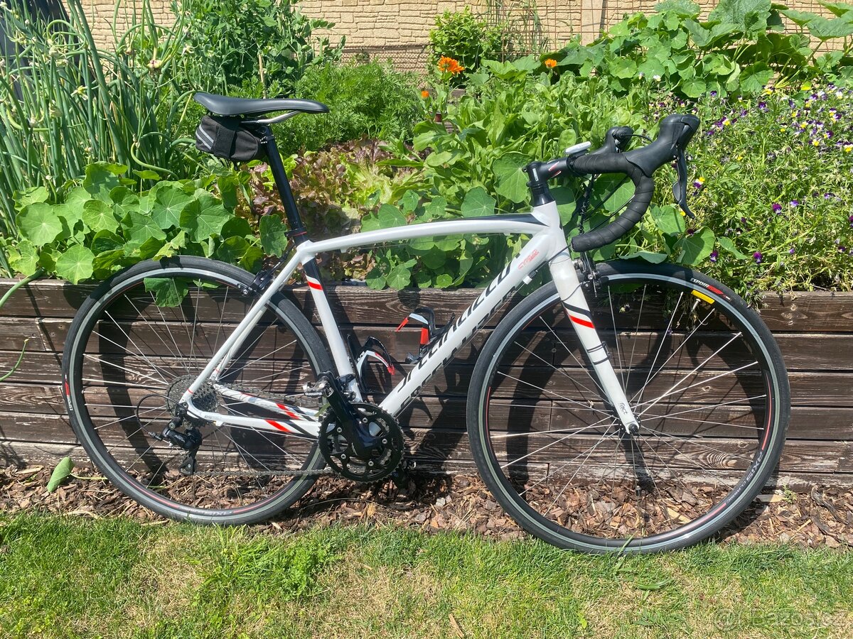 Silnička Specialized Allez E5 Sport