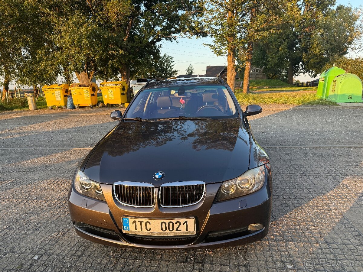 BMW e91 320i 125kw automat