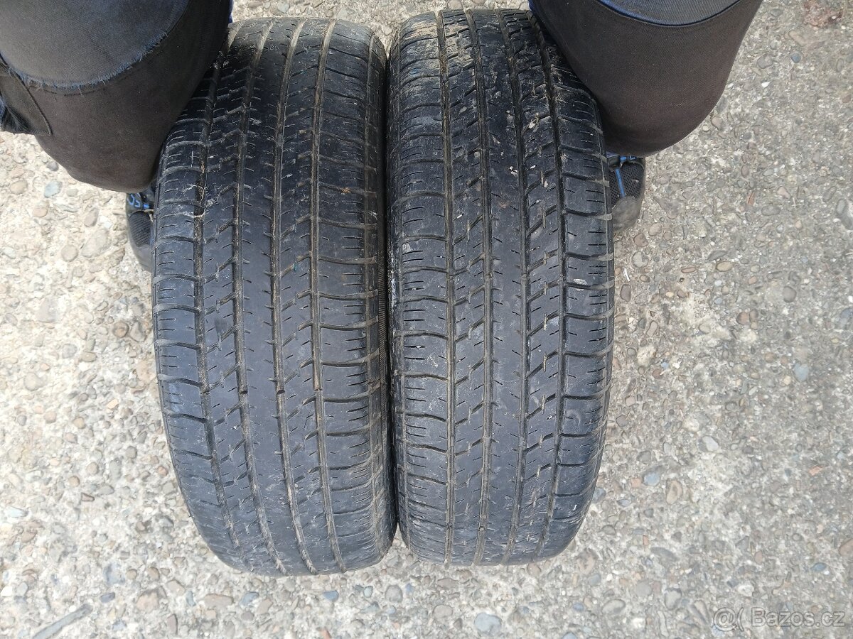 2x letni bridgestone 175/65 R14 se vzorkem 6,5mm
