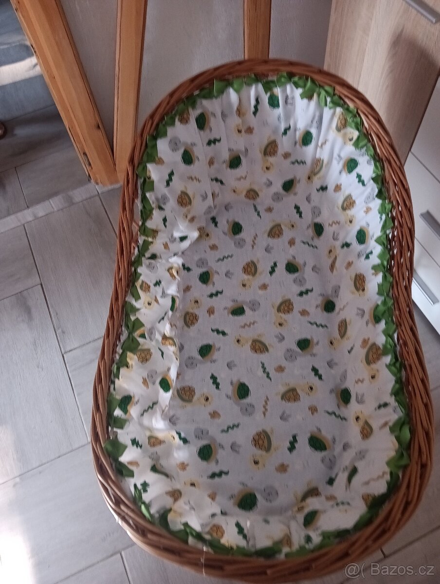 Proutěný košík