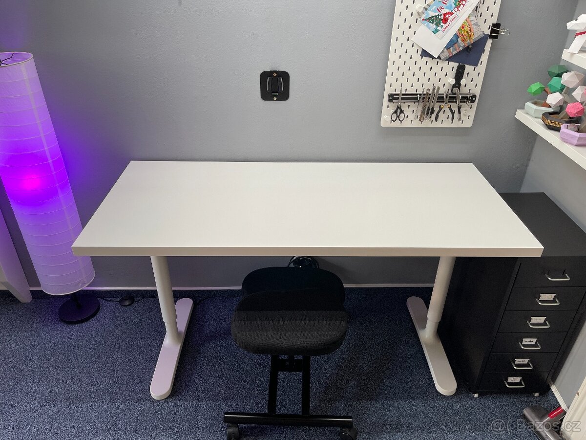 Deska stolu Ikea LAGKAPTEN 140x60 cm - bílá