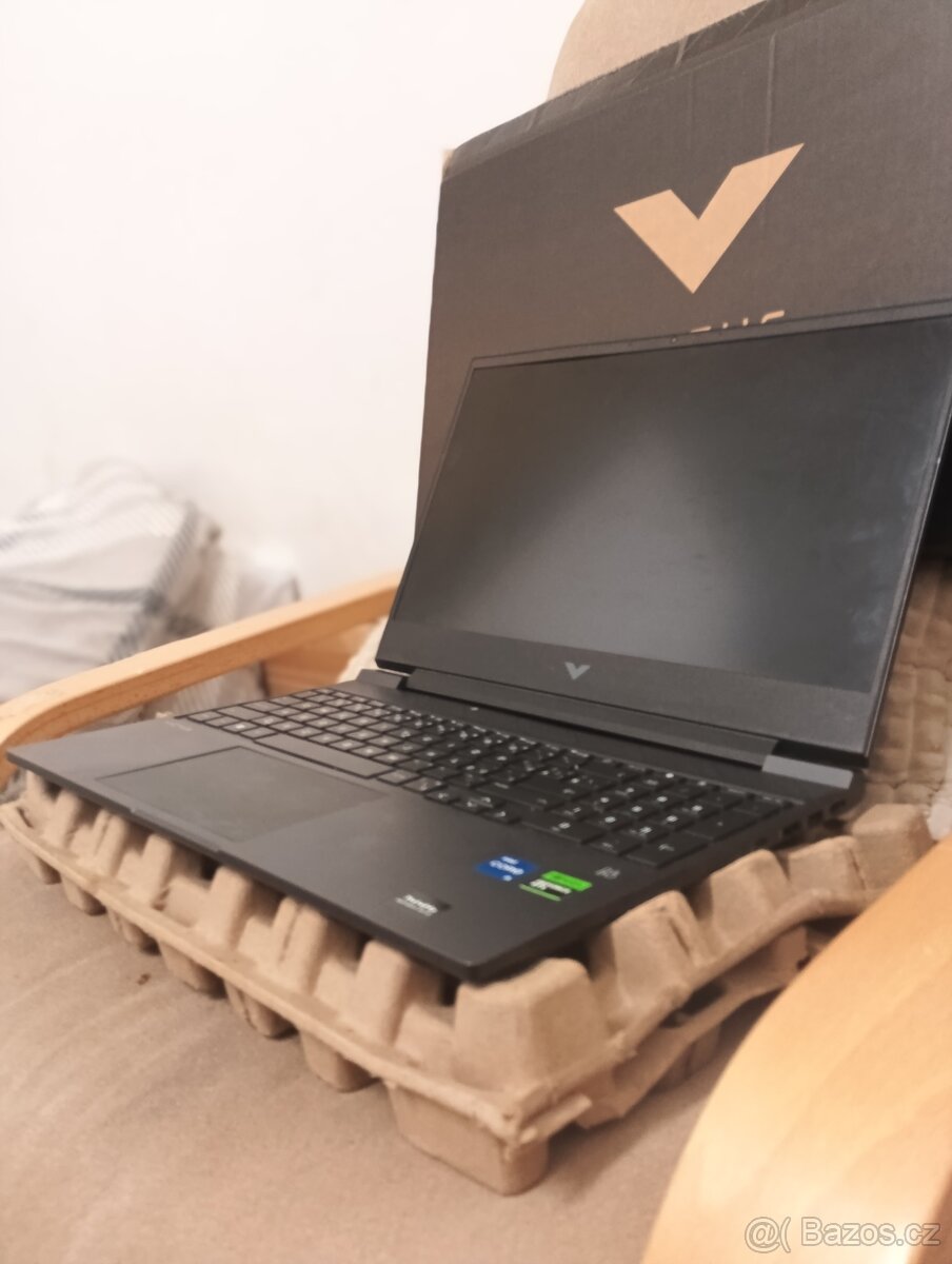 Herní NTB HP Victus i5 12th RTX 3050 4 Gb 16gb RAM 512 SSD
