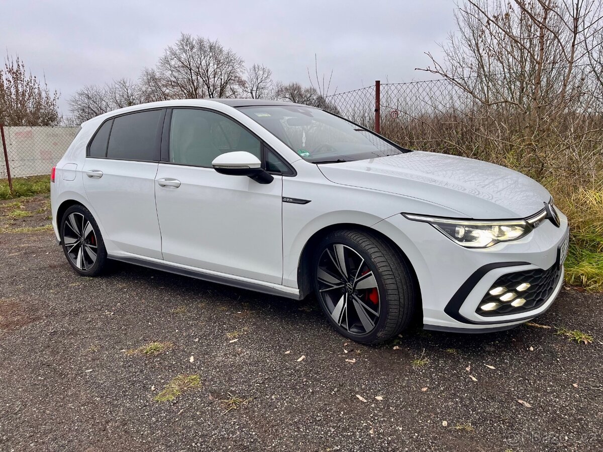 VW GOLF GTD 8, 147 kW, Panorama, kůže Nappa, DSG