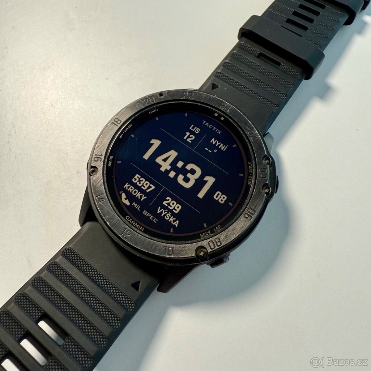 Chytré hodinky Garmin Tactix Delta PRO Solar Sapphire
