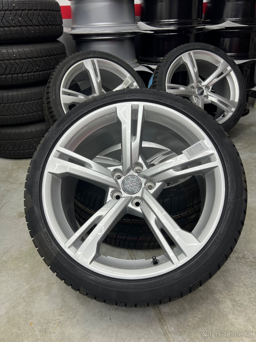 R19 zimní nepoužité Audi 255/35