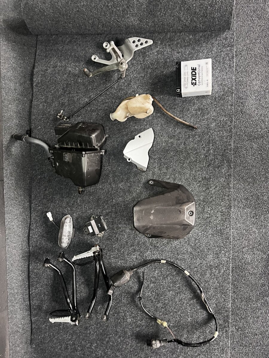 Yamaha YZF-R125 díly