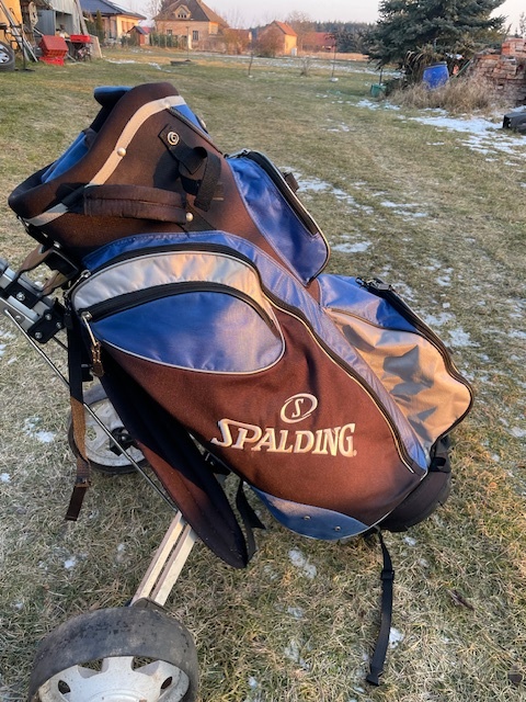 Golfový bag Spalding s vozíkem