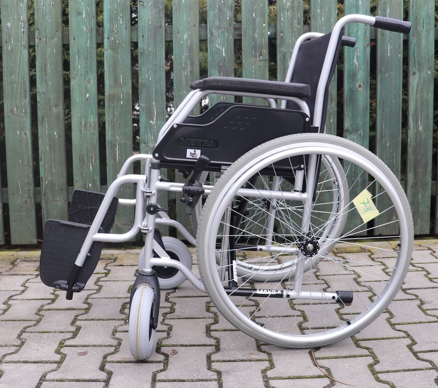 078-Mechanický invalidní vozík Meyra.