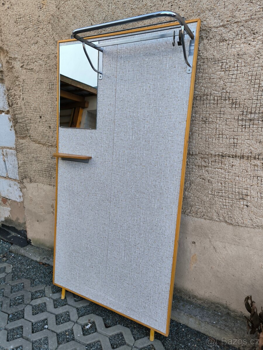 Retro předsíňová stěna, věšák - Brusel 60. léta