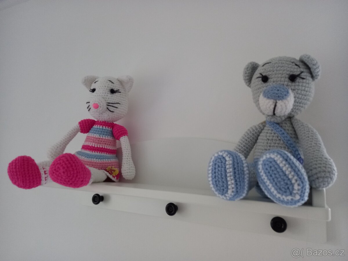 2 ručně háčkované hračky