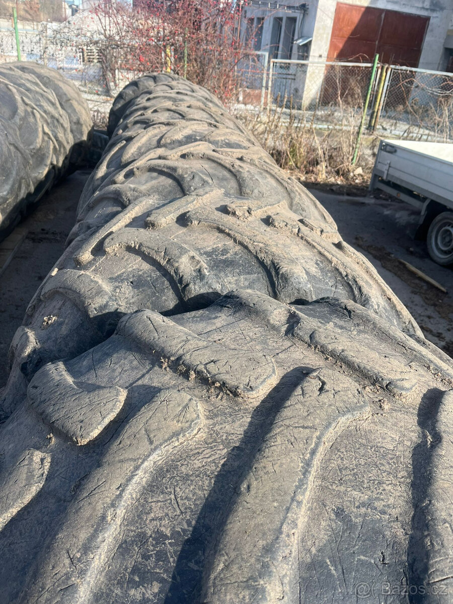 použité lesnické pneumatiky 710/45 R26,5