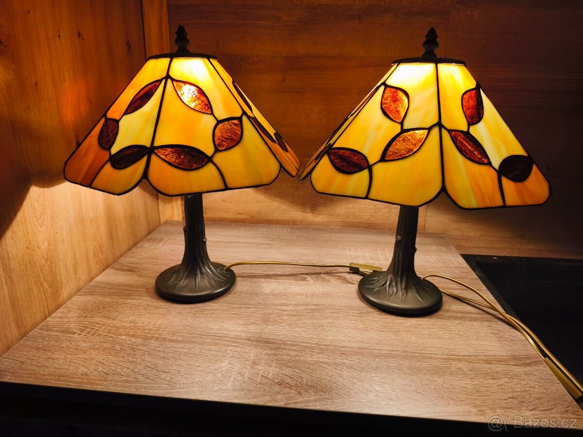 Stolní lampy styl Tiffany