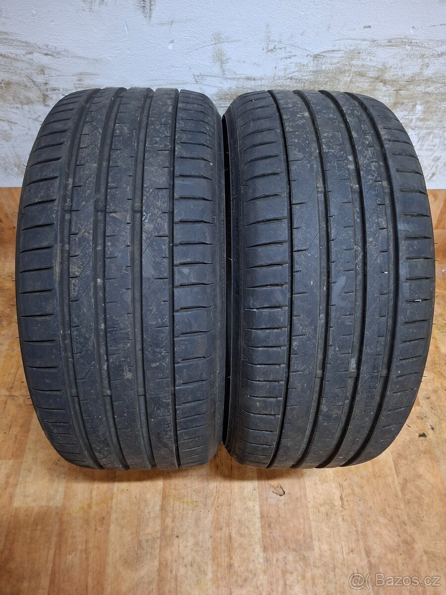 Letní pneu 245/30/20 Falken