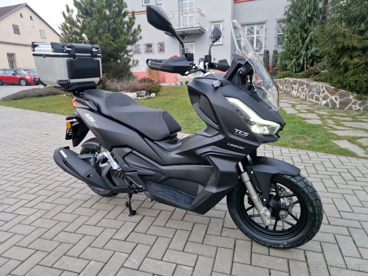Skútr Linhai Buck 125 ABS ADV - nový, záruka 5 let