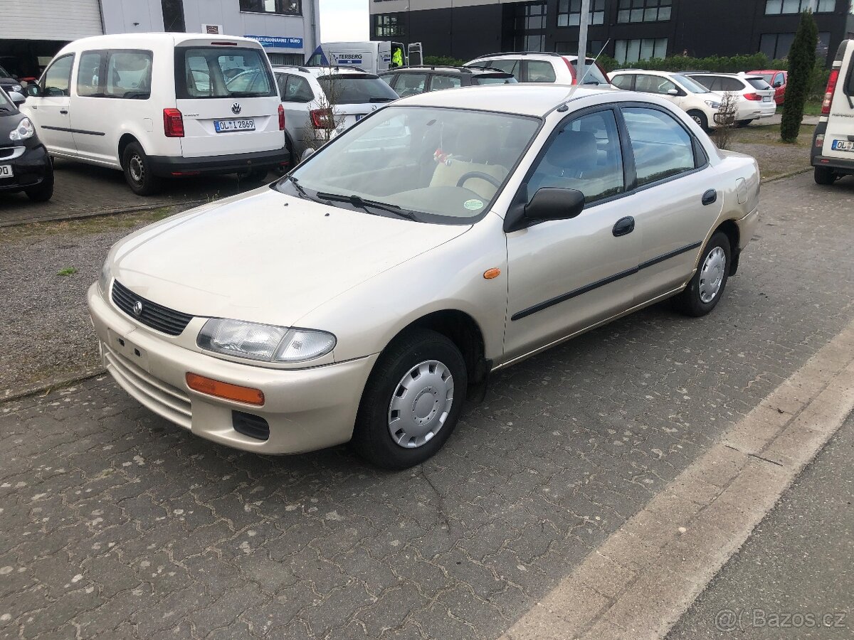 Mazda 323 1.5i sedan rok 1995
