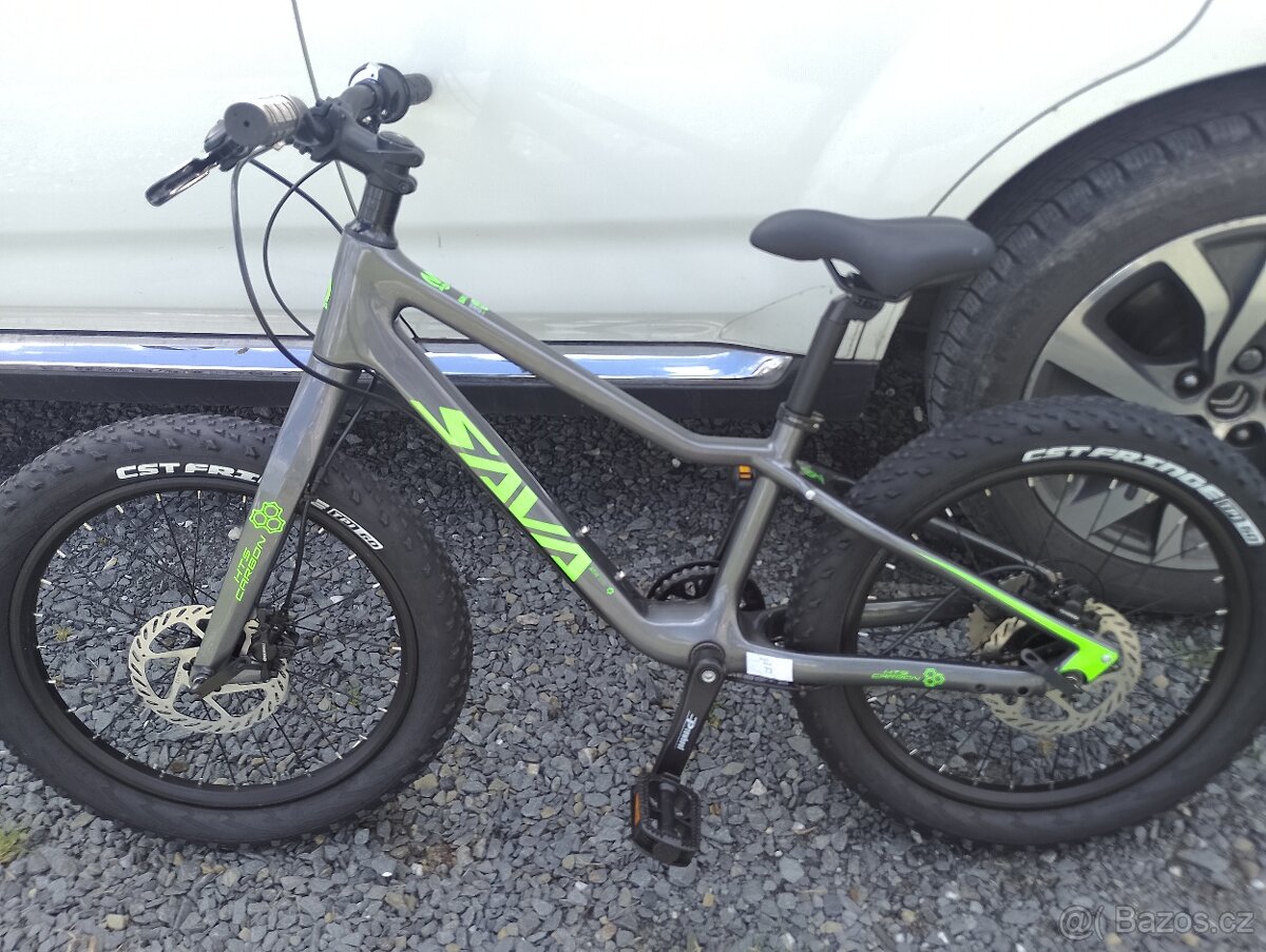 Nové karbon dětské Fatbike kolo