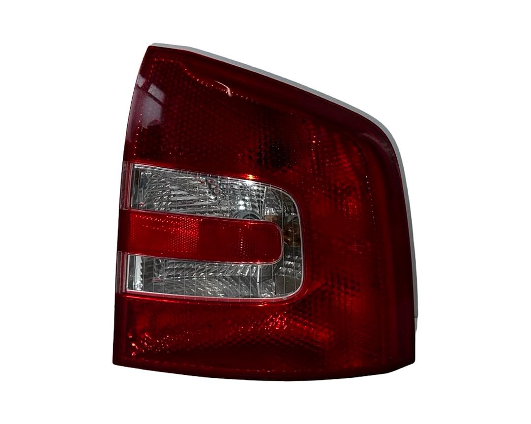 Pravé zadní vnější světlo Škoda Octavia 2 RS kombi r.v. 2007