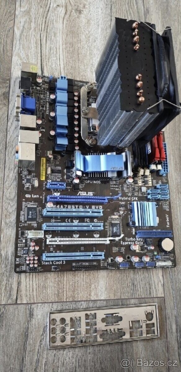 Asus M4A785TD - V EVO