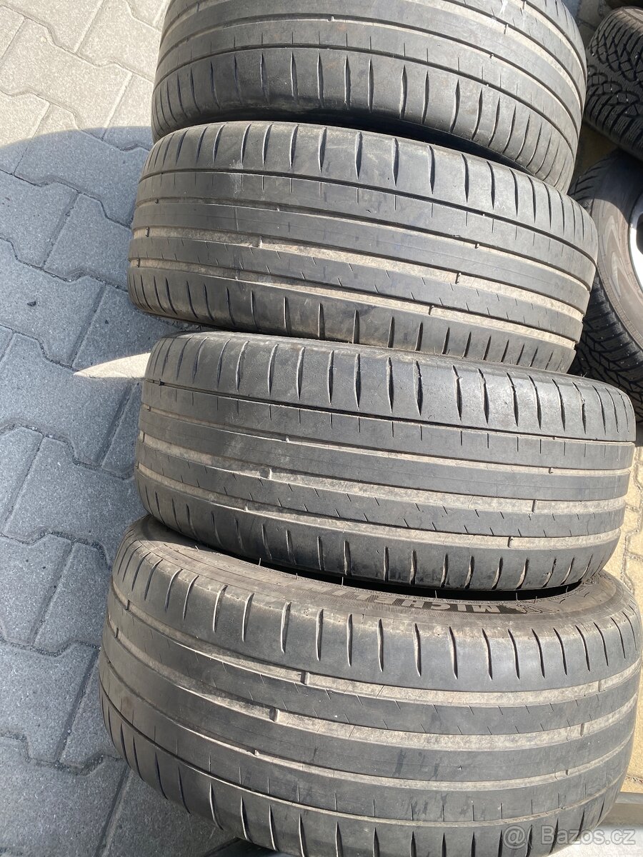 Letní pneu 225/45/R17 Michelin