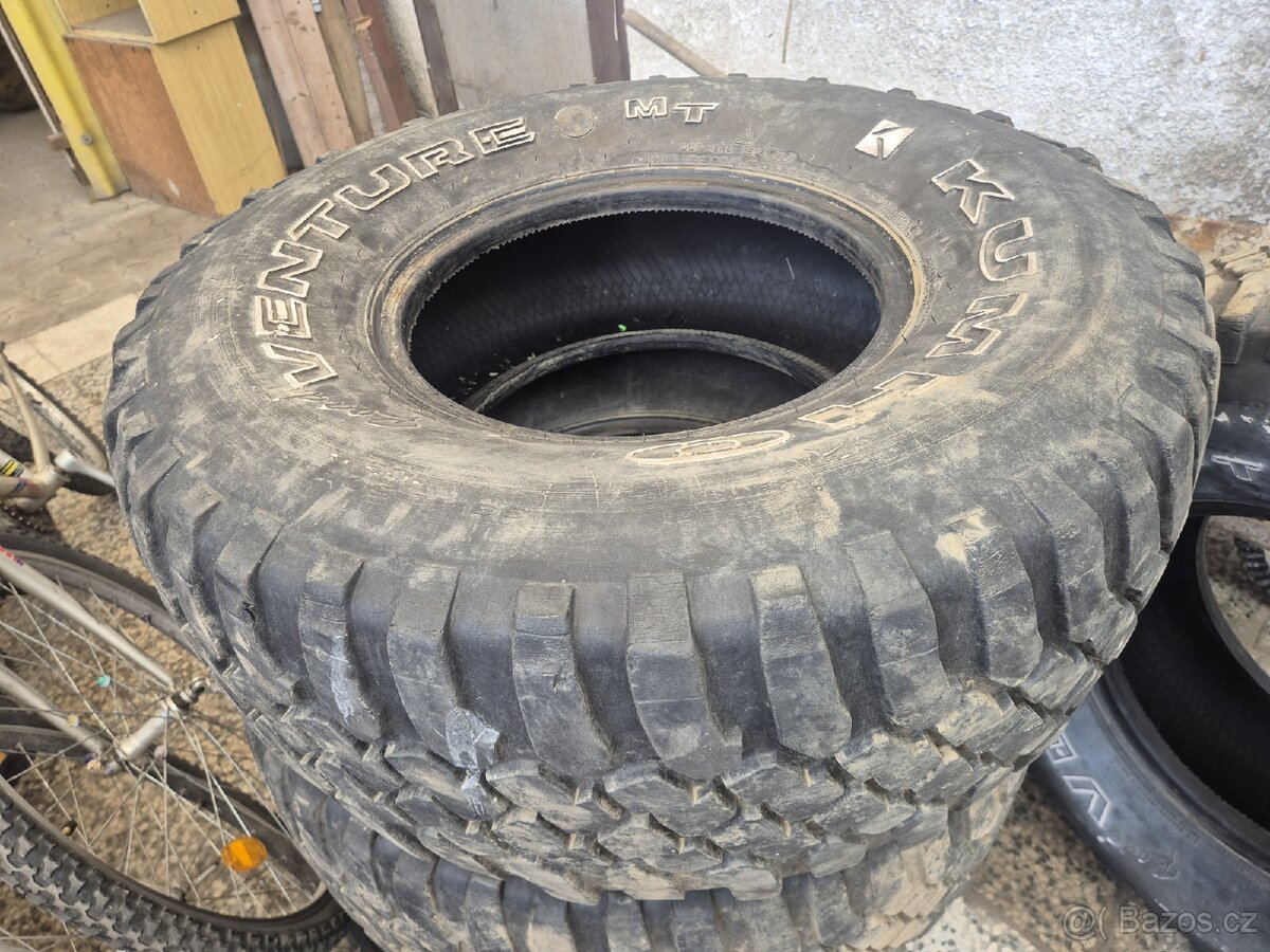 KUMHO VENTURE M/T 33 12,5 r15