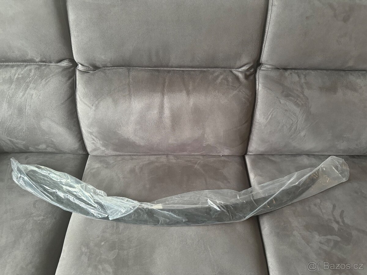 Tesla model 3 performance zadní spoiler