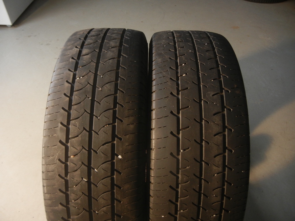 Letní pneu Barum 215/65R16C