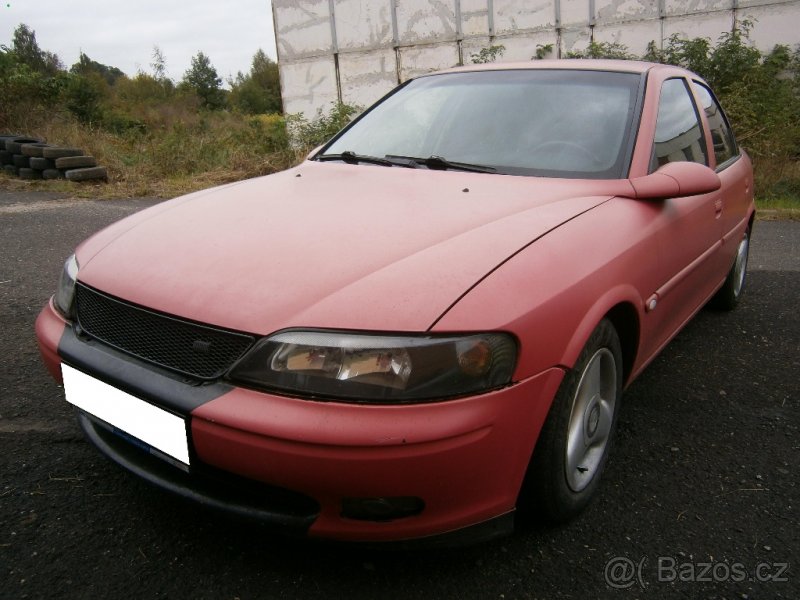 Náhradní díly z OPEL VECTRA B (1.6 benzín/74 kW,1998)