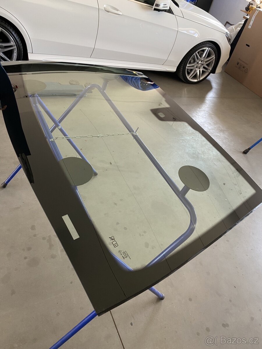 Nové čelní sklo Opel Astra H TwinTop