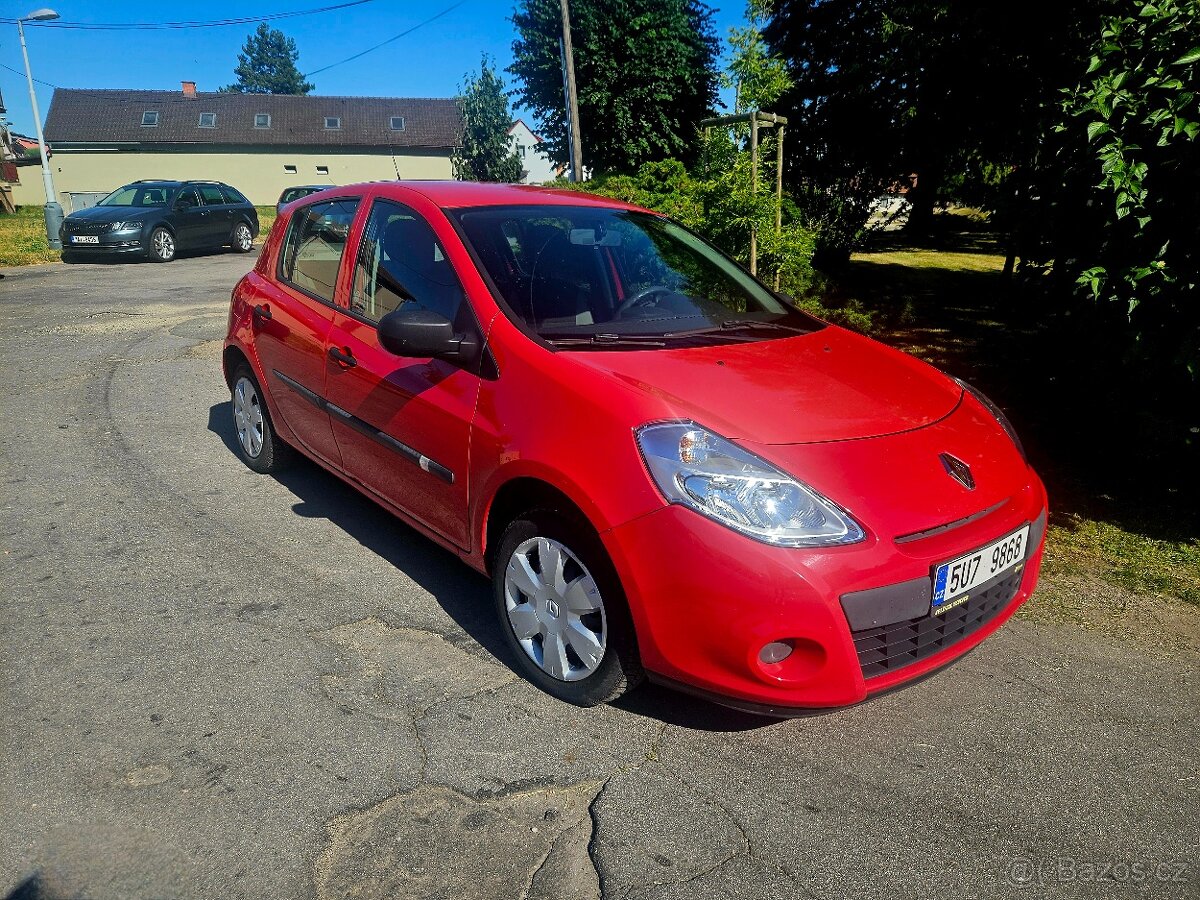 Renault Clio 70 tis km 1.2 55 kw