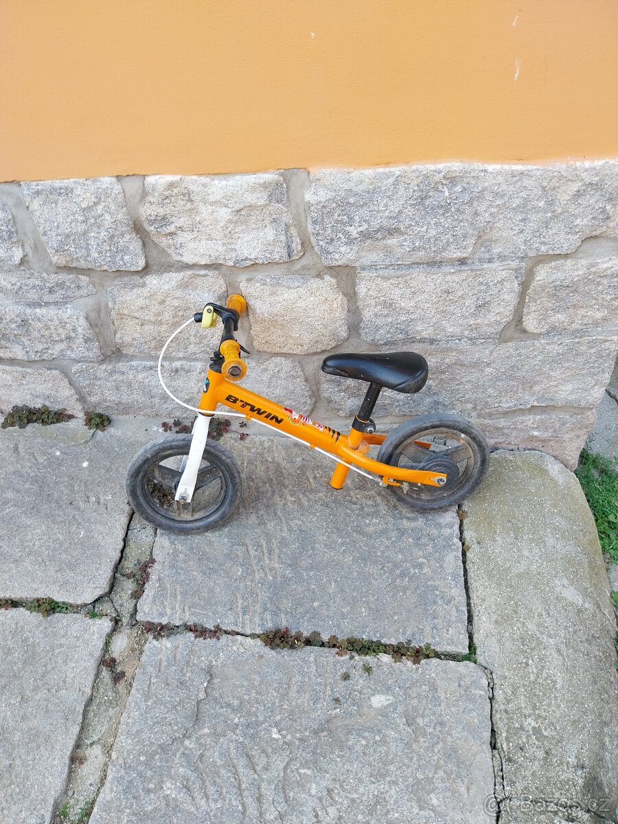 Dětské odrážedlo