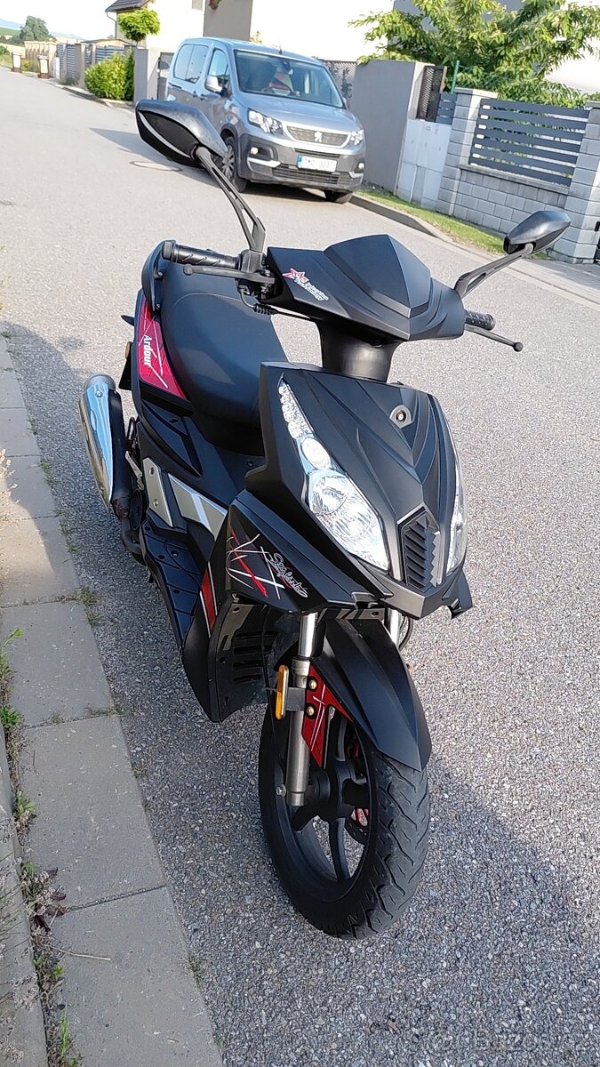 Maxon ardour 125