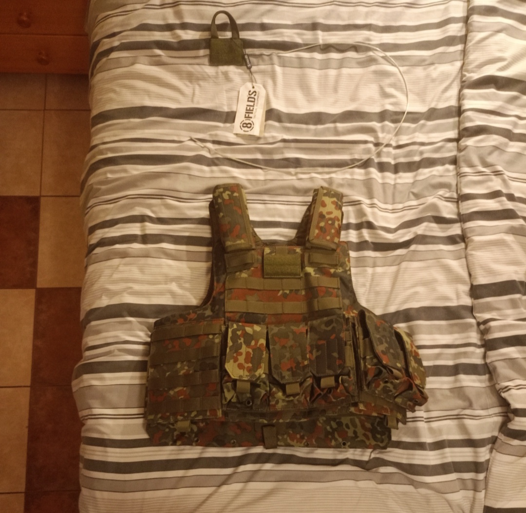 airsoft taktická vesta