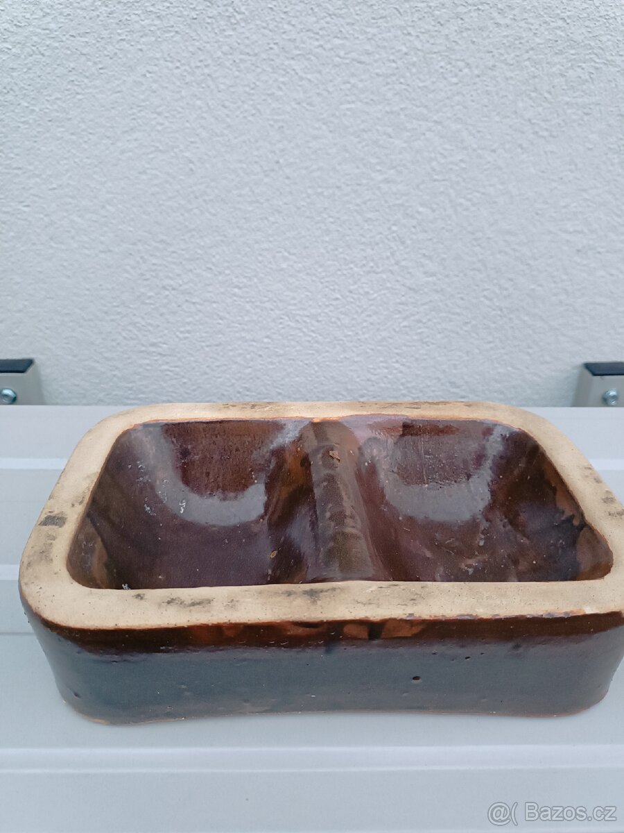 Keramické misky a napáječky