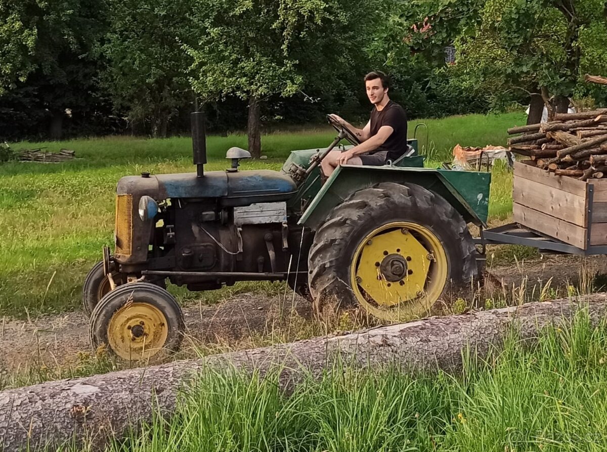 Traktor Zetor 25 K - 2kusy