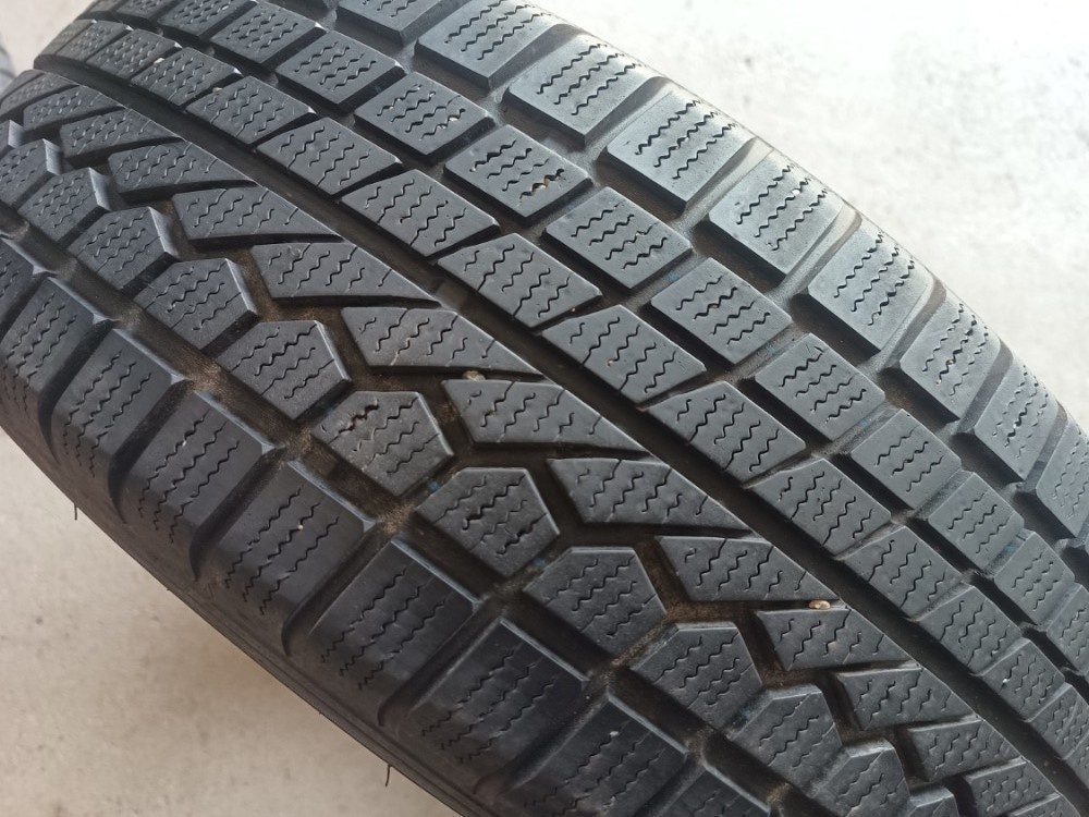 215/65 R16 TOYO (0713)