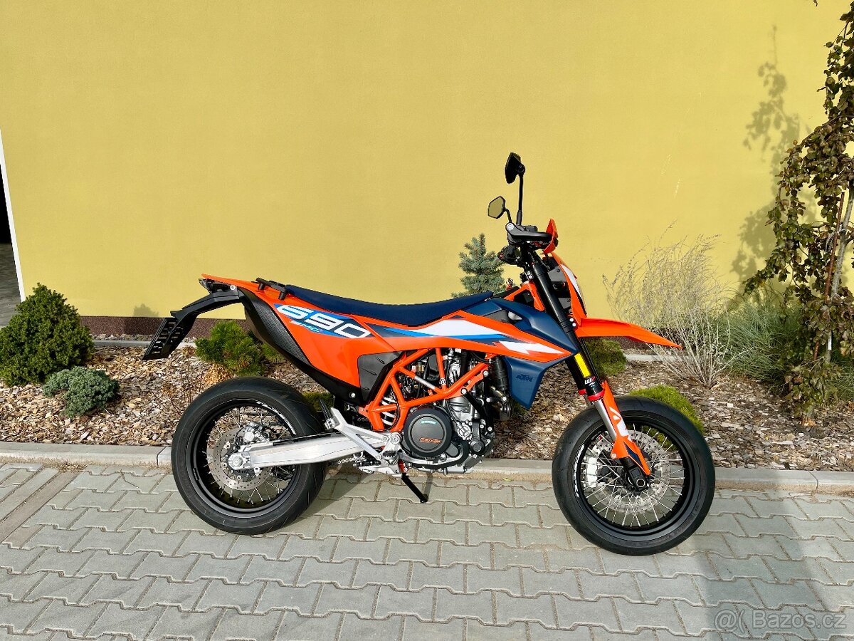 KTM 690 SMC R