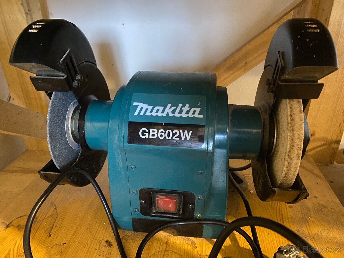 Dvoukotoučová bruska Makita GB602W
