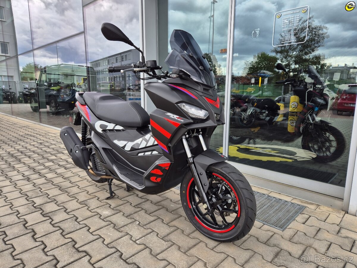 Aprilia SR GT 200 REPLICA