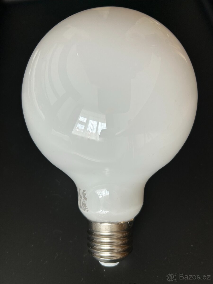 9ks Eglo LED žárovky E27, G95, 806 lm, 2700 K, 1x7W, mléčné