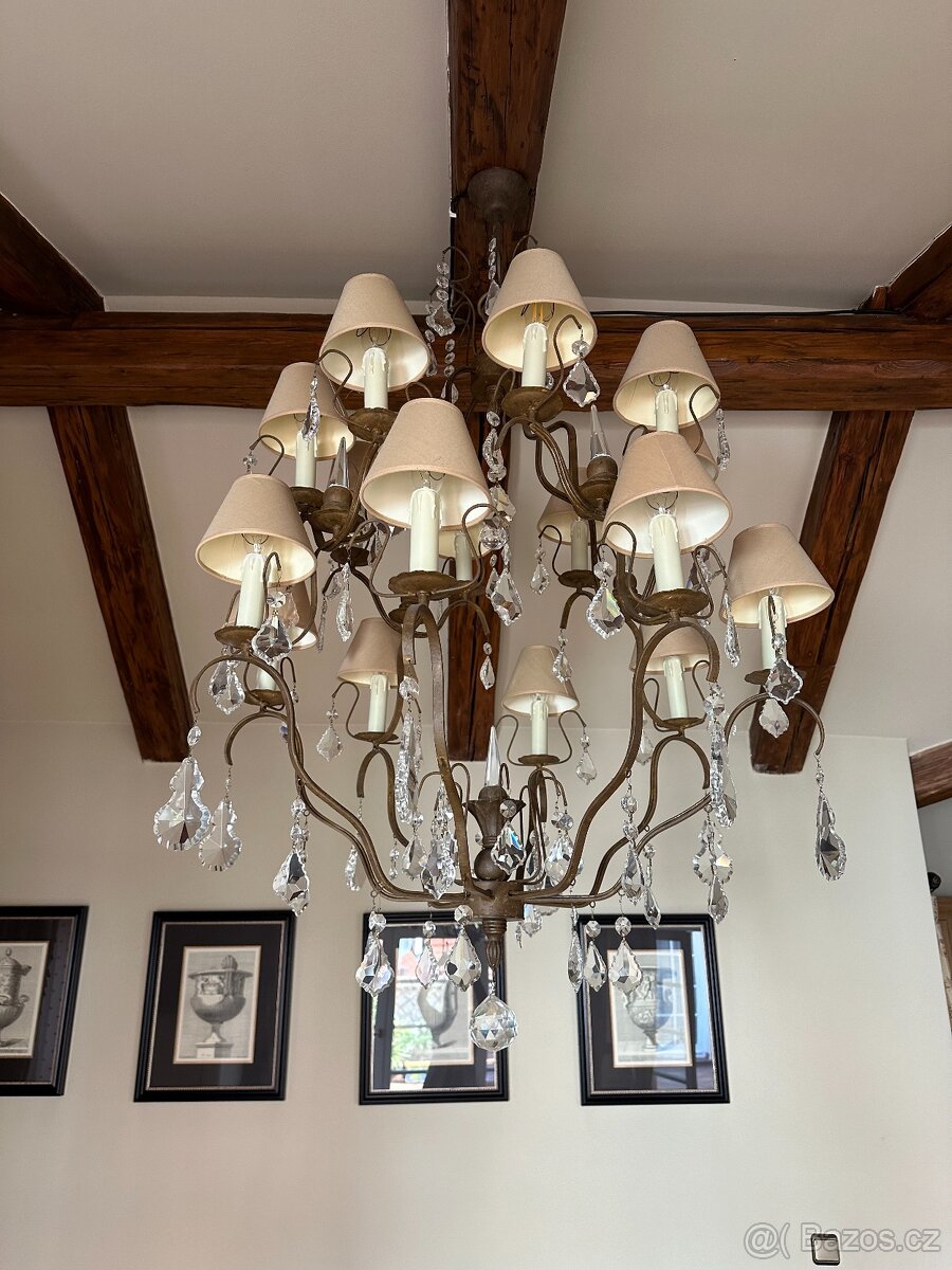 Velký lustr skleněné ověsy a 16 lamp/svící 2 ks (NN02)