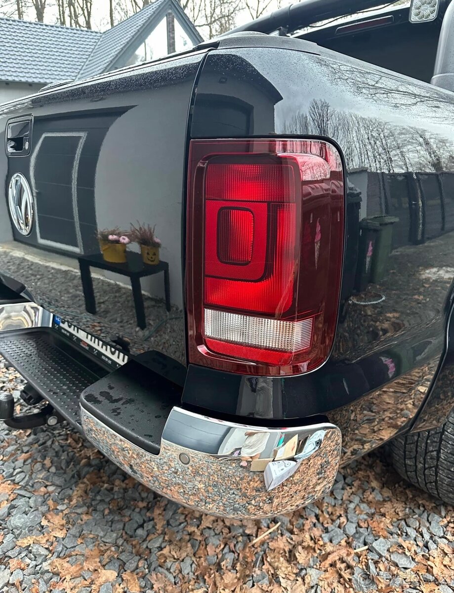 Prodám zadní světla Amarok