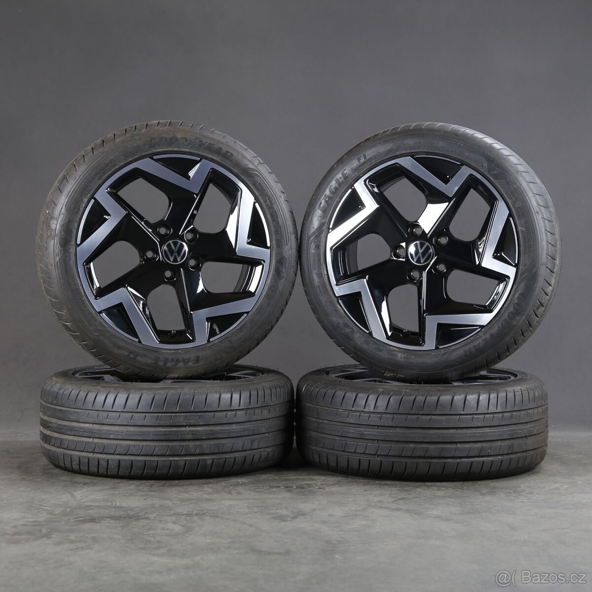 Originální sada letních ALU 235/45 r18 COVENTRY