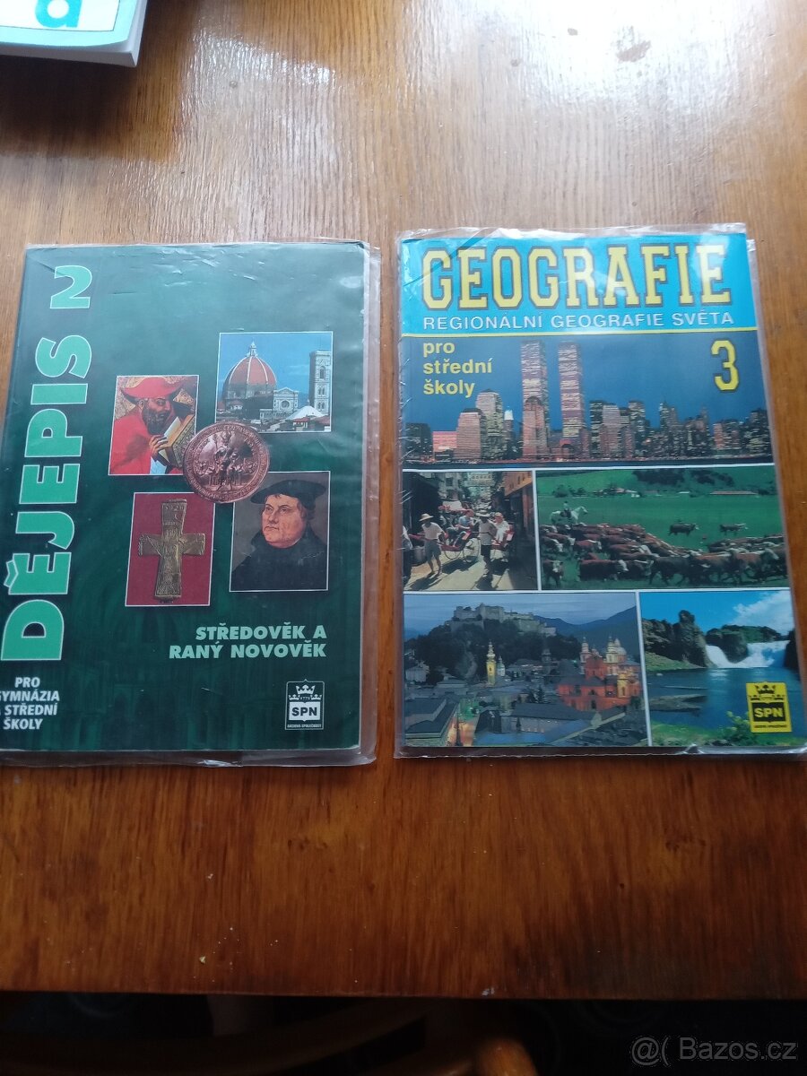 Prodám učebnice pro 2.ročník gymnázia
